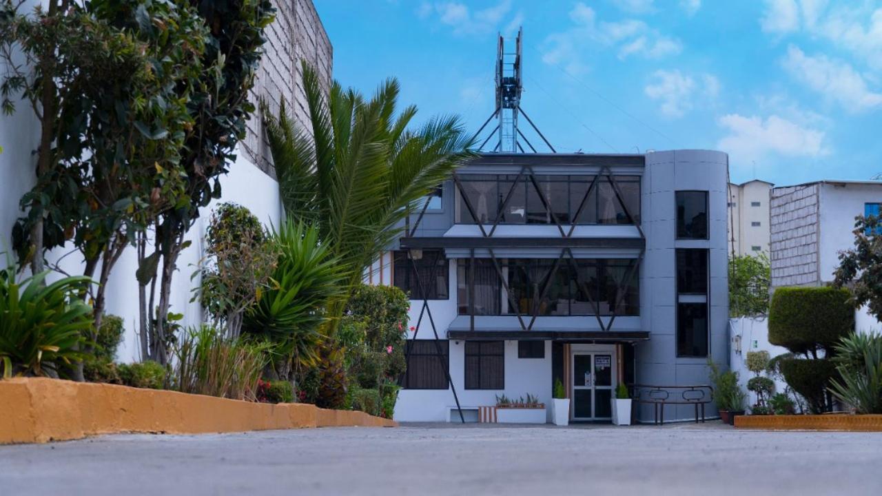 לטקונגה The Bronx Hotel מראה חיצוני תמונה